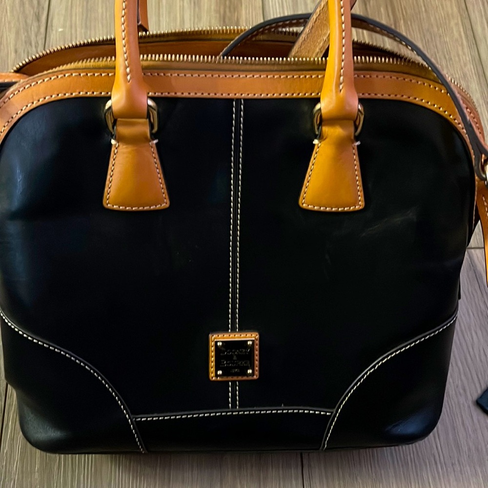 Large Dooney and Bourke domed zippered satchel bag with dust bag